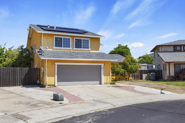 800 Treasure Lane, Manteca, California 95337