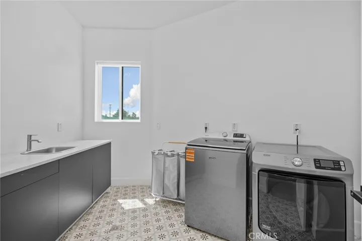 Laundry Room w/Sink