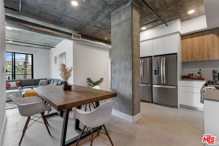 3800 Mentone Avenue 410, Culver City, California 90232