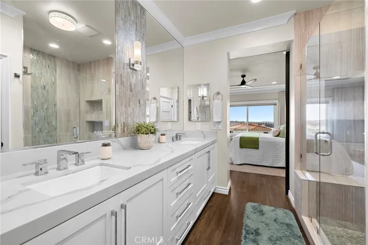 Exquisite finishes down to the smallest detail!