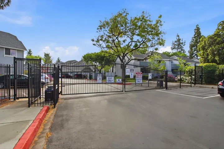 354 Shadow Run Drive, San Jose, California 95110