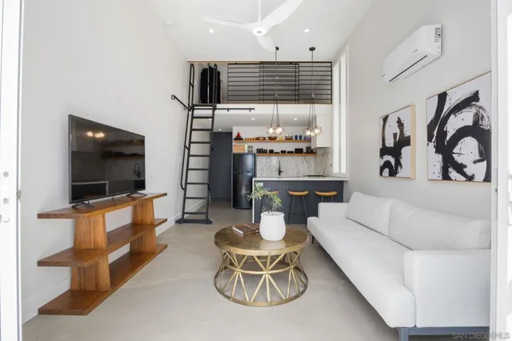 These high ceilings are great in the ADU with a view to the sleeping loft.
