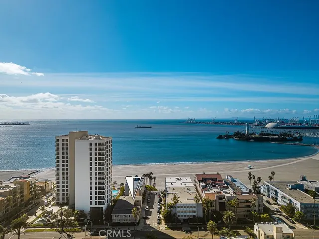 6 7th, Long Beach, California 90802