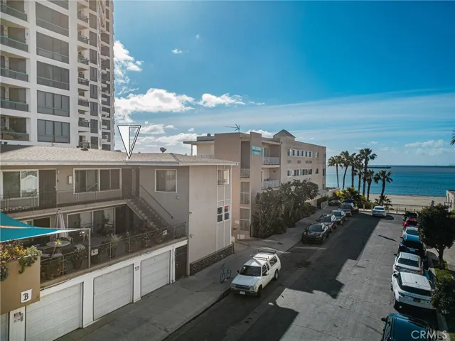 6 7th, Long Beach, California 90802