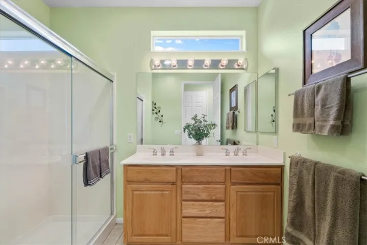 Large Walk in​​‌​​​​‌​​‌‌​​‌​​​‌‌​​​‌​​‌‌​​‌‌​​‌‌​​​​ Shower