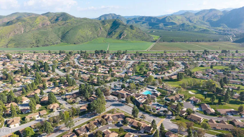 18 Aerial 15421 Village 15 (Camarillo CA