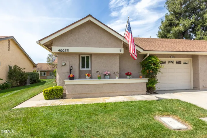 2 40033 Village 40 (Camarillo CA)