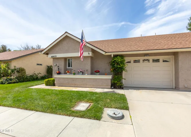 3 40033 Village 40 (Camarillo CA)
