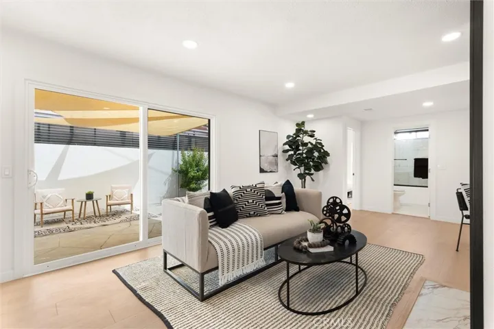 5981 Pickford Street, Los Angeles, California 90035