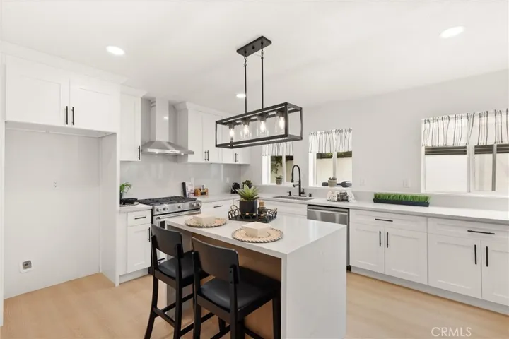 5981 Pickford Street, Los Angeles, California 90035