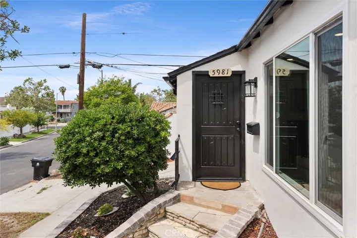 5981 Pickford Street, Los Angeles, California 90035