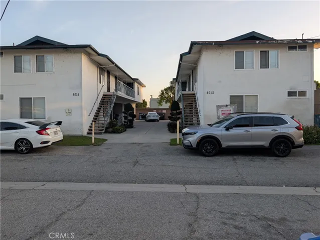 8012 A Duesler, Downey, California 90242
