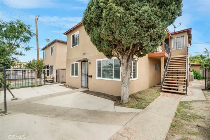 904 S Bullis Road, Compton, California 90221