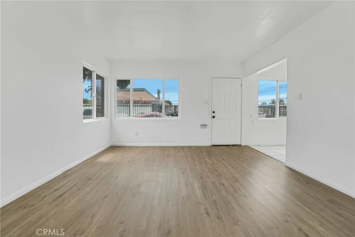 904 S Bullis Road, Compton, California 90221