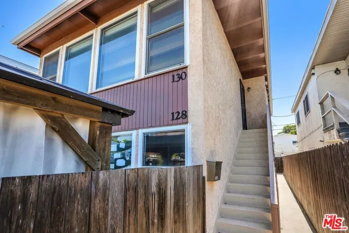 130 Montreal Street, Playa Del Rey, California 90293