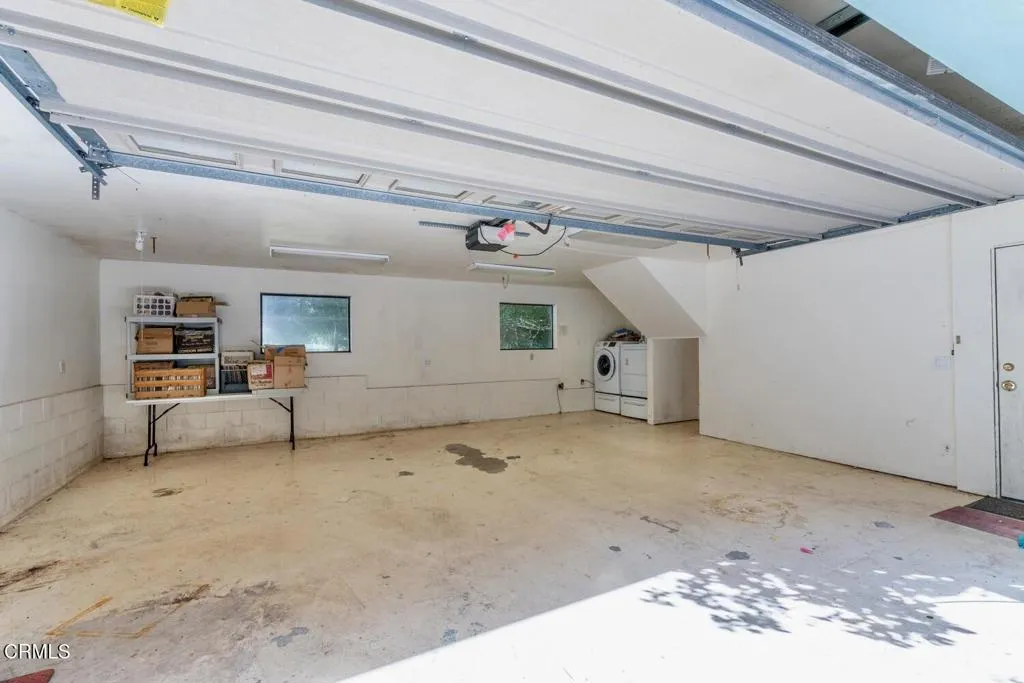 2 Car Garage