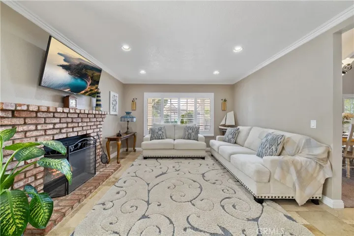 1582 Foxdale Court, Upland, California 91786