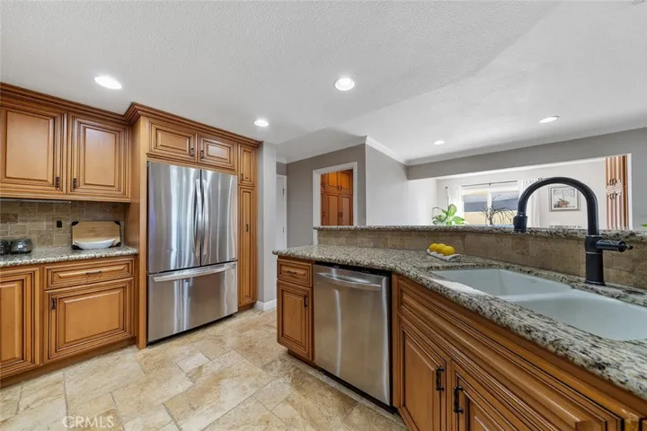 1582 Foxdale Court, Upland, California 91786