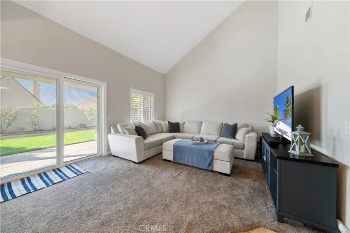 1582 Foxdale Court, Upland, California 91786