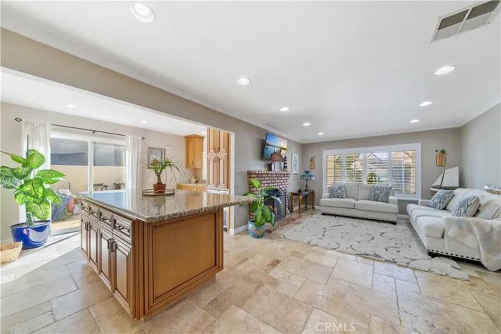 1582 Foxdale Court, Upland, California 91786