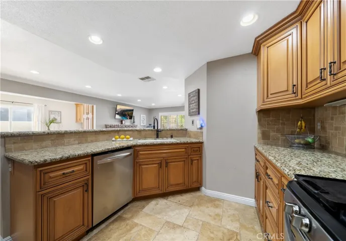1582 Foxdale Court, Upland, California 91786