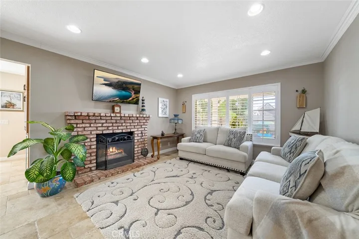 1582 Foxdale Court, Upland, California 91786