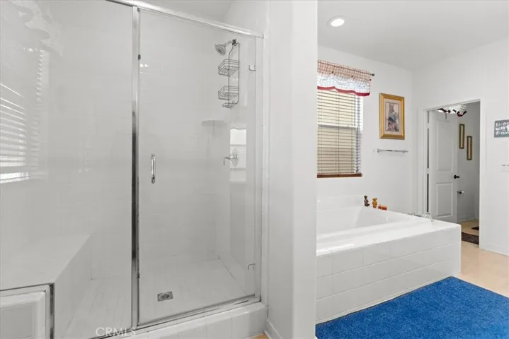 Shower & Tub