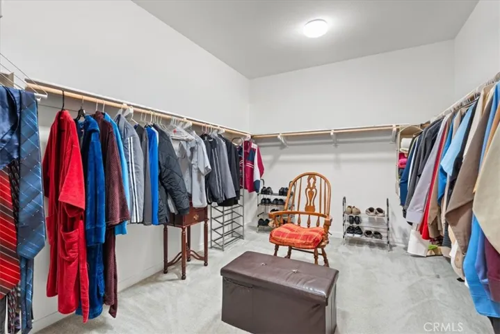 Walk in Closet