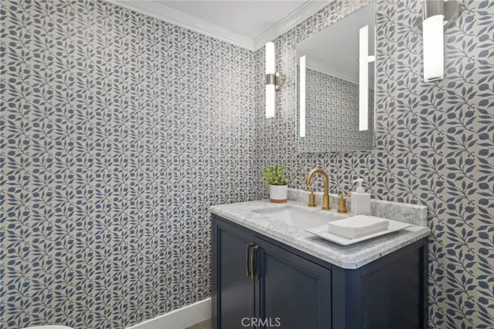 2901 Quedada, Newport Beach, California 92660