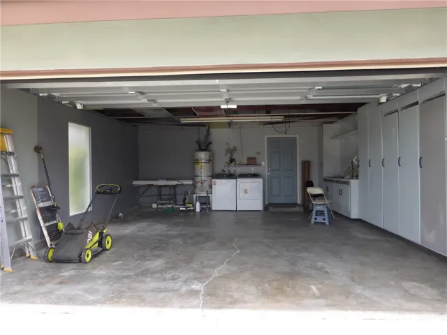 8881 Albatross Dr, Huntington Beach, California 92646
