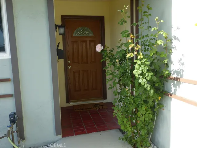 8881 Albatross Dr, Huntington Beach, California 92646