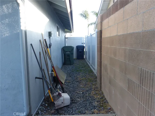 8881 Albatross Dr, Huntington Beach, California 92646
