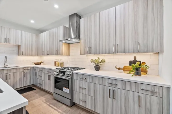 908 Woodside, Redwood City, California 94061