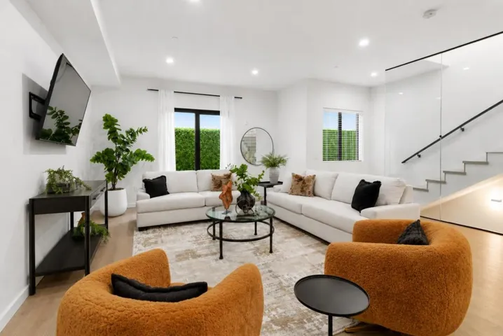 908 Woodside, Redwood City, California 94061