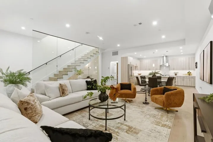 908 Woodside, Redwood City, California 94061