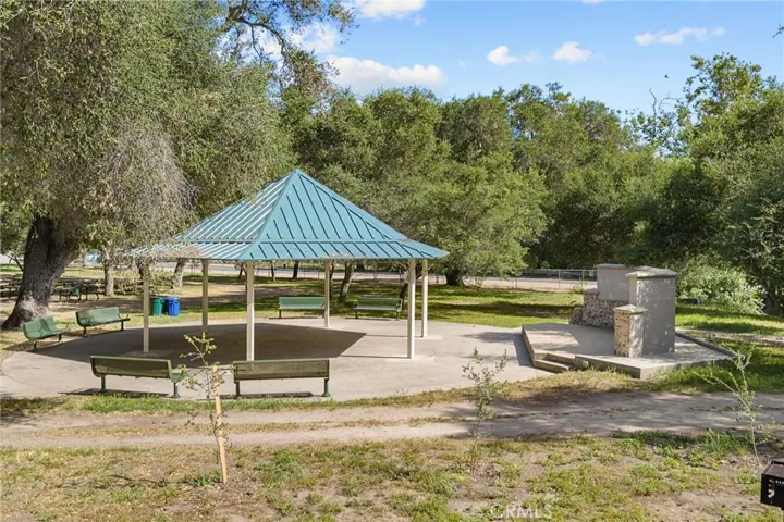 Live Oak Park