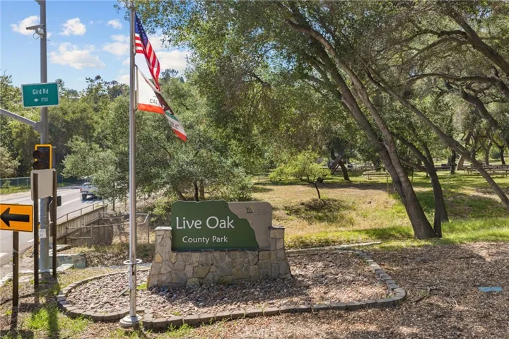 Live Oak Park
