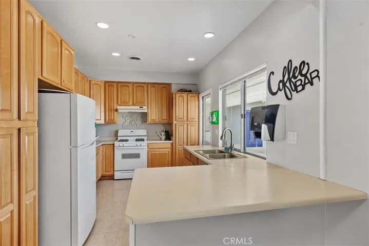 Clubhouse Kitchen