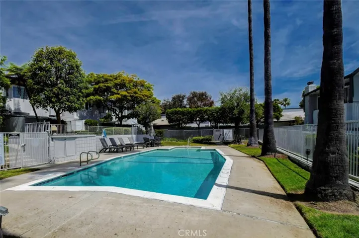 451 Bolero, Newport Beach, California 92663