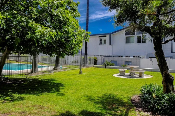 451 Bolero, Newport Beach, California 92663
