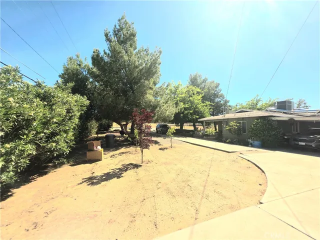 16486 Hughes Road, Victorville, California 92395