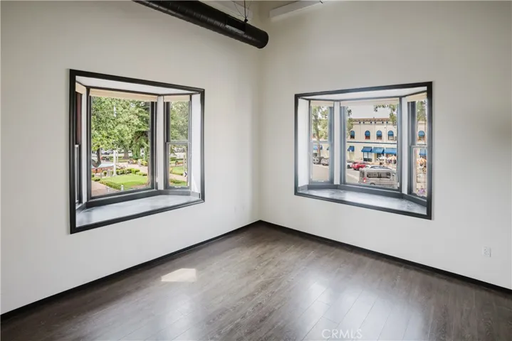10 Plaza, Orange, California 92866