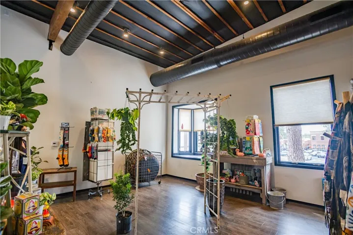 10 Plaza, Orange, California 92866