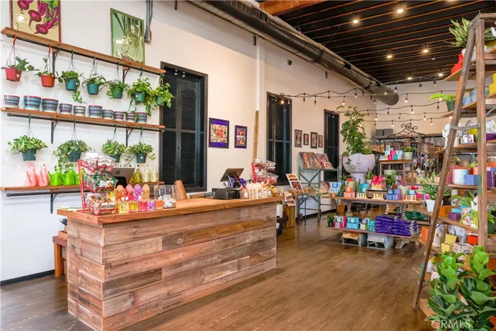 10 Plaza, Orange, California 92866