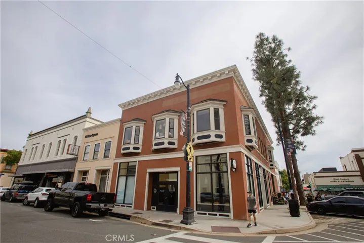 10 Plaza, Orange, California 92866