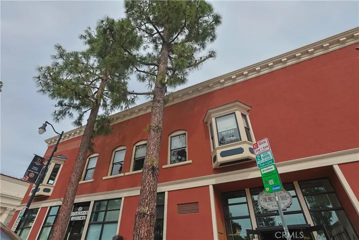10 Plaza, Orange, California 92866