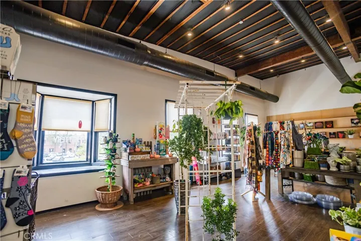 10 Plaza, Orange, California 92866