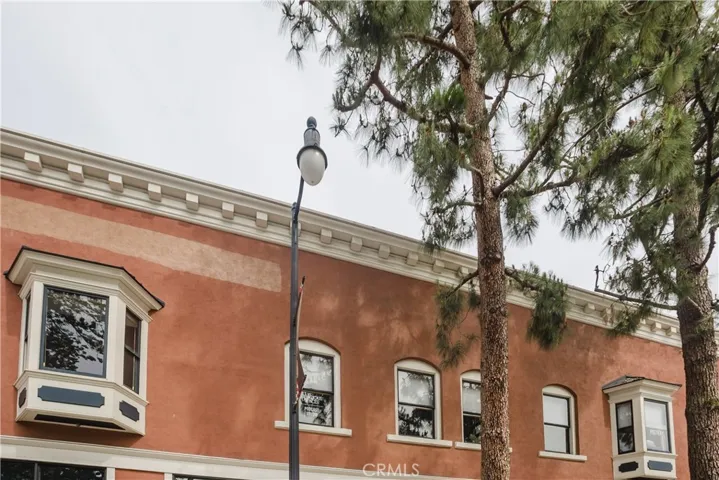 10 Plaza, Orange, California 92866