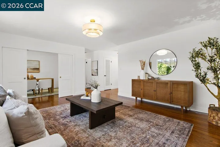 1025 Panadero Way, Clayton, California 94517