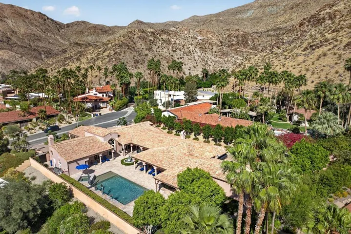 065_260415_1677_hillview_cove_aerialdji_